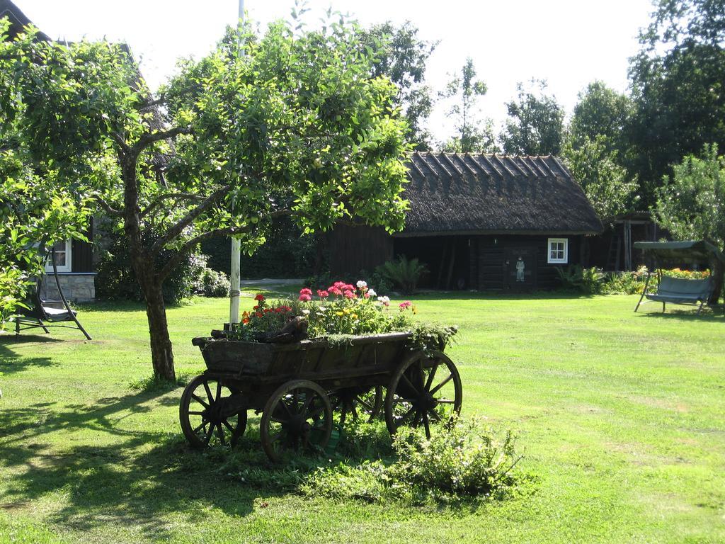 Jurna Recreation Farm Villa Upa Buitenkant foto